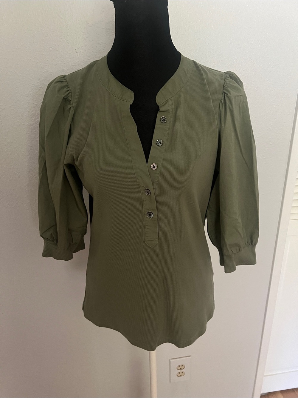 Veronica Beard Coralee Olive Green Puff Sleeve Top Size L